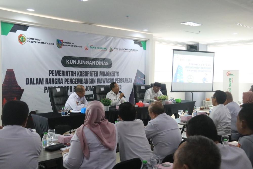 Tingkatkan Wawasan Perbankan, Pemkab Mojokerto Gelar Kunjungan ke Bank Jombang