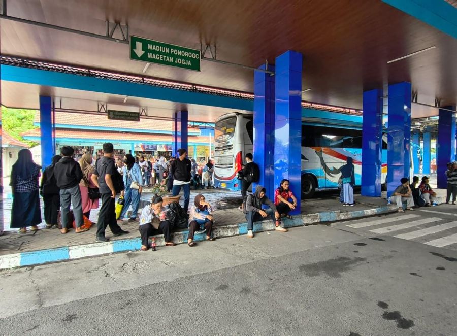 Terminal Kertajaya Mojokerto Masih Stabil, Puncak Arus Balik Diprediksi 29 Maret