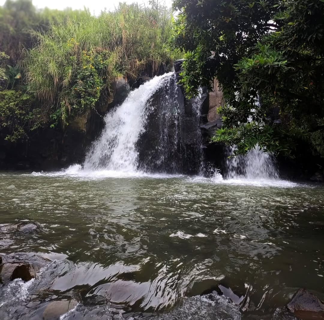 Coban Segraya, Air Terjun yang Masih Alami di Prigen Pasuruan 