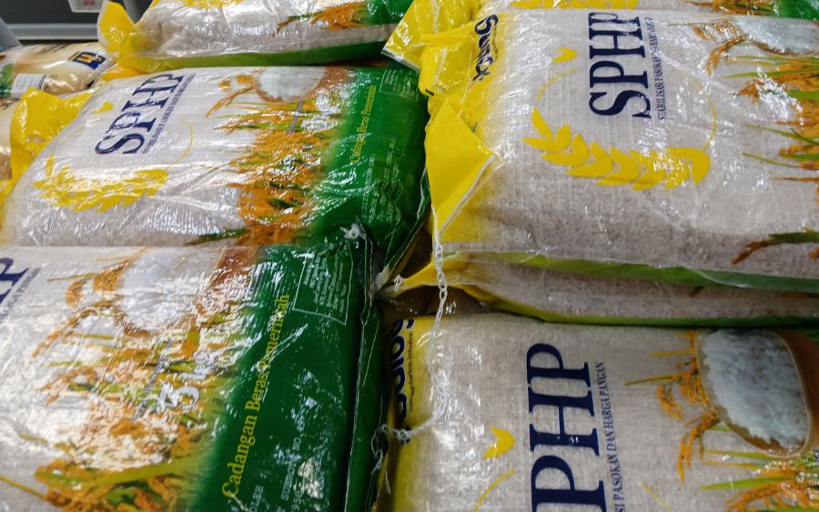 Bulog Mojokerto Siapkan Distribusi Beras SPHP dan MinyaKita untuk 80 Koperasi Merah Putih