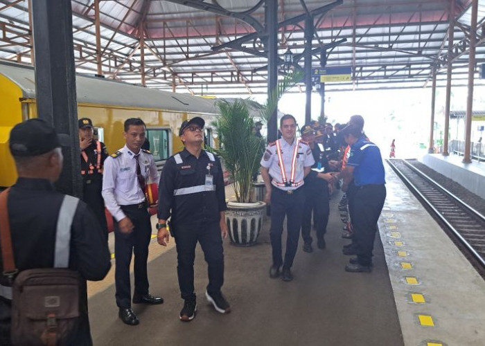 Cek Fasilitas dan Jalur, KAI Pastikan Stasiun Mojokerto Aman dan Nyaman