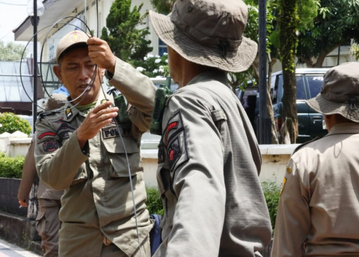 Pemkab Jember Tertibkan Jaringan Kabel Optik Internet Ilegal