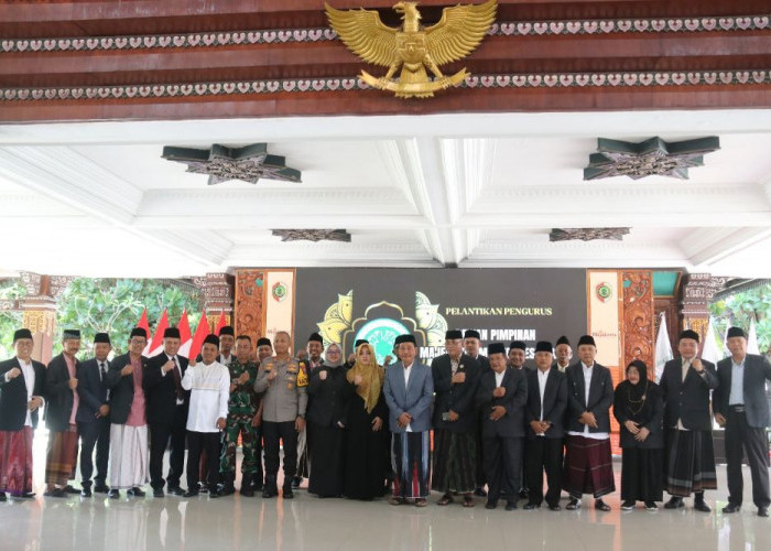 146 Pengurus MUI Kabupaten Mojokerto yang Baru Siap Berkolaborasi dengan Pemkab