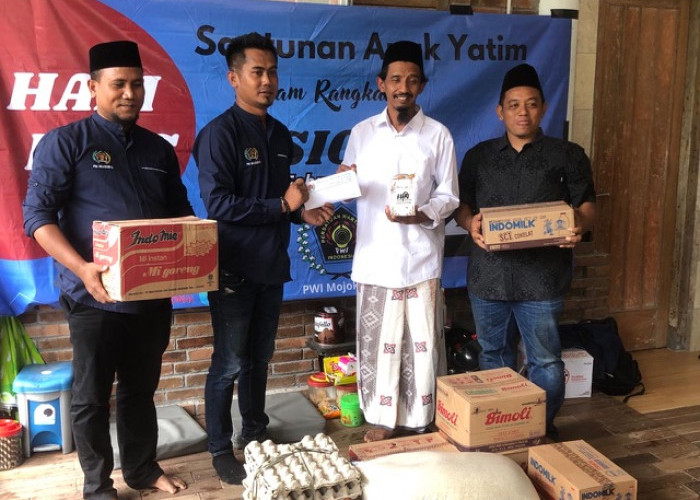 Acara Puncak HPN 2024, PWI Mojokerto Raya Baksos di Villa Doa Sejahtera