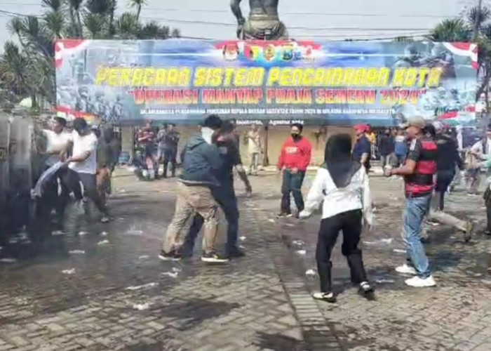 Jelang Pilkada 2024, Polres Mojokerto Gelar Simulasi Sispamkota 