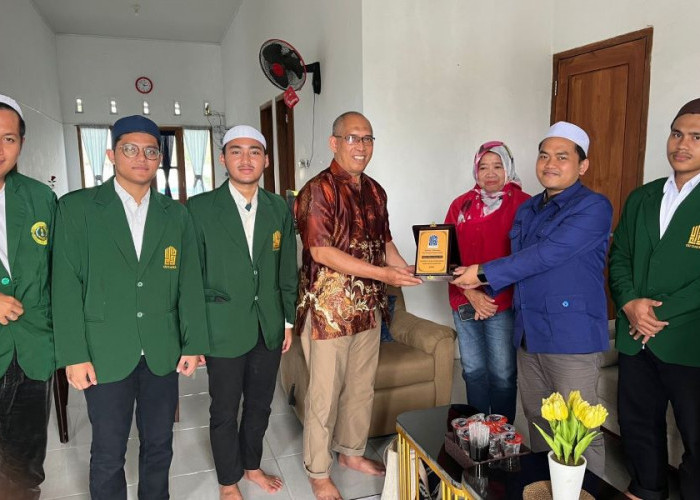 Berakhir, Praktik Kerja Lapangan Mahasiswa UII Dalwa Pasuruan di Disway Mojokerto