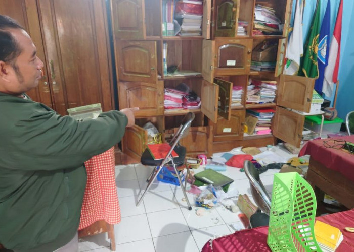 Maling Gasak Laptop dan Proyektor di SDN Simbaringin Mojokerto, Sekolah Kehilangan Fasilitas Jelang Ujian TKA