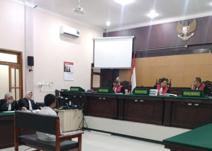 Jual Istri untuk Threesome, Pria Asal Gresik Dituntut 7 Tahun Penjara dan Denda Rp 200 Juta