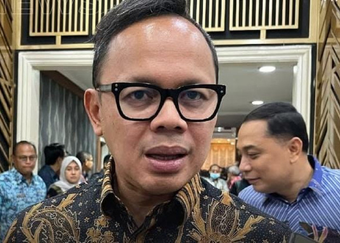 Pelantikan Gubernur, Bupati/Wali Kota Terpilih,  Mundur  Karena Menunggu Hasil Sidang MK