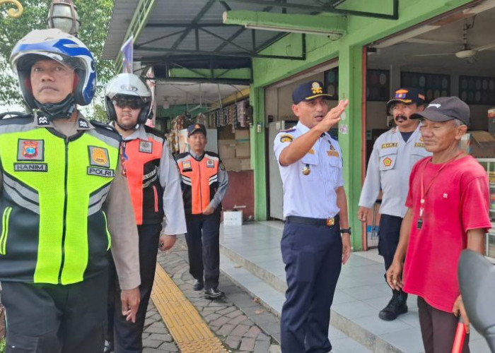 Cukup Bayar Sekali Setahun, Warga Kota Mojokerto Bisa Bebas Parkir di Tepi Jalan Umum