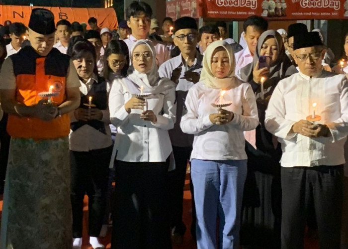 Hadiri Refleksi dan Doa untuk NTT di GOR Majapahit, Wali Kota Mojokerto ikut Donasi