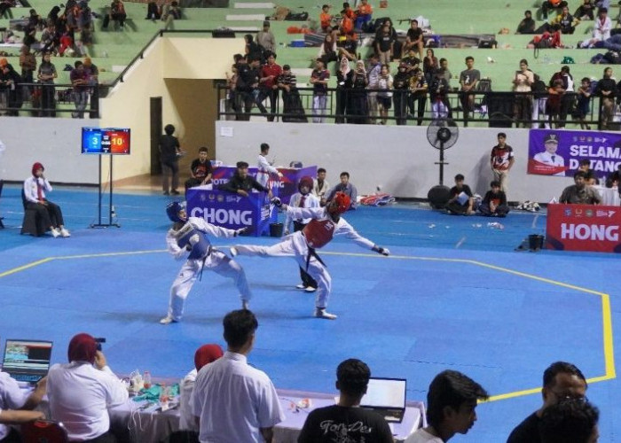 Atlet Taekwondo Ubaya Meraih 9 Medali pada Kejuaraan Piala Wali Kota Surabaya