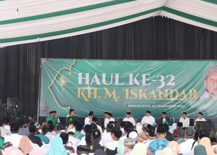 Cak Imin Hadiri Haul ke 32 KH M Iskandar di Mojokerto