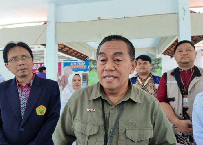 Ampas Kopi Disulap Jadi Obat Kumur, Mahasiswa FKG Unej Berdayakan Lansia Desa Pace