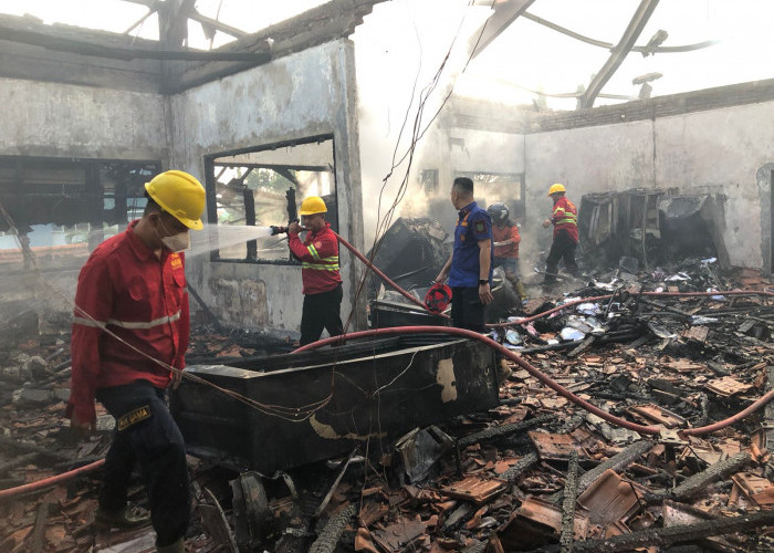 Penyebab Kebakaran RS Gatoel Mojokerto Diduga Akibat Korsleting Listrik