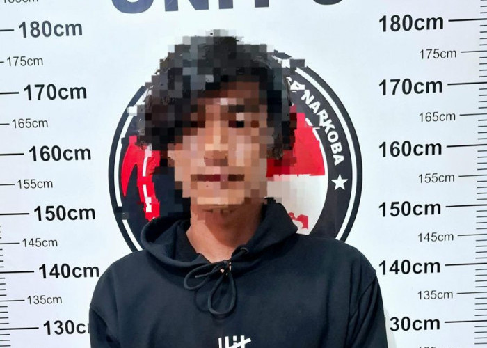 Polisi di Mojokerto Mengamankan 3000 Pil Berlogo Y dari Pria Surabaya