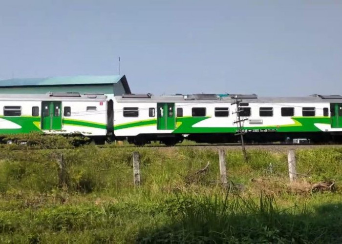 KA Commuter Line Jenggala: Transportasi Alternatif Warga Mojokerto 