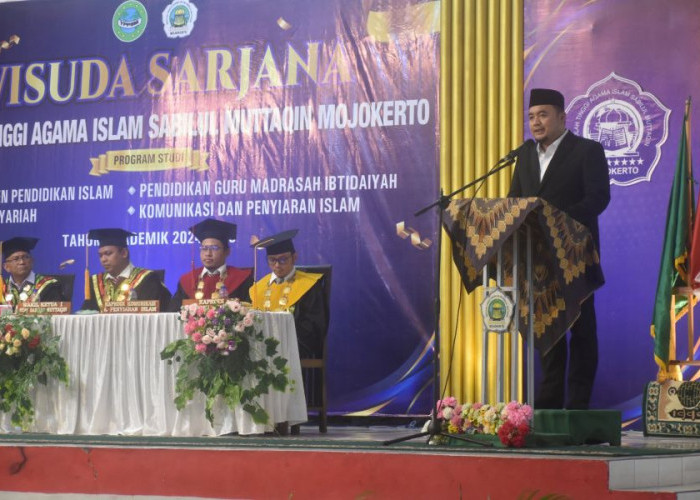 Ketua KPU RI: Sarjana Lulusan Pesantren Harus Percaya Diri Hadapi Kemajuan Zaman