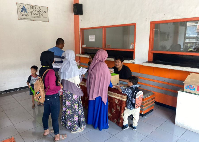 796 Keluarga Risiko Stunting Kota Mojokerto Terima Bantuan Pangan