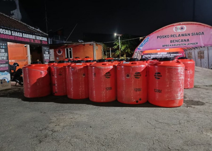 BPBD Jatim Kirim 30 Tandon Air untuk Perkuat Penanganan Kekeringan di Jember