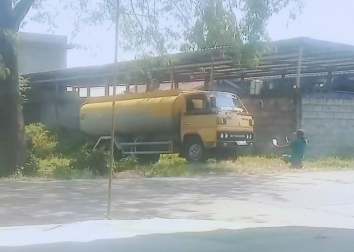 Limbah Tetes Dibuang di Lahan Pertanian di Pekukuhan Mojokerto Terungkap, Dari PT Enero