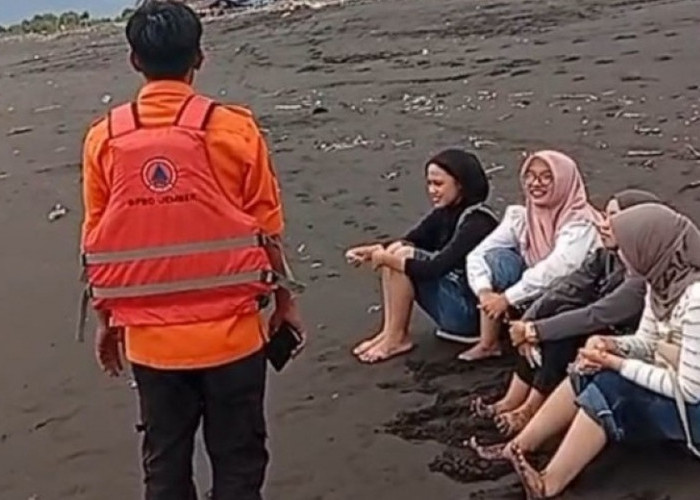 BPBD Jember Pantau Jalur Mudik dan Wisata, Hari ke 10 Operasi Ketupat Semeru 2026 Terjadi Laka di Gumitir