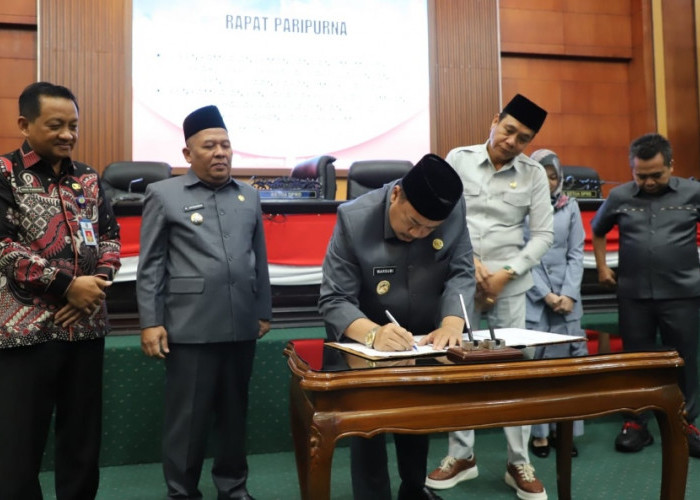 Bupati Jombang Setujui Raperda tentang Desa/Kelurahan Sadar Hukum jadi Perda