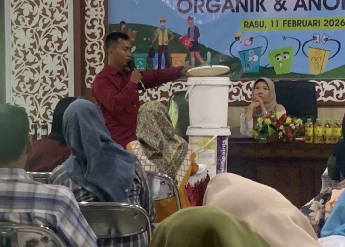 Reduksi Potensi Tumpukan Sampah, DLH Kota Mojokerto Sosialisasi Pemilahan Sampah Organik-Non Organik