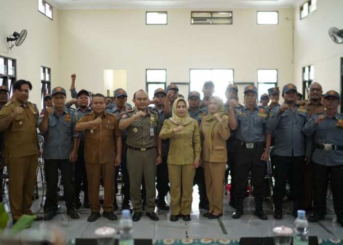 Di Garis Depan Kampung, Satlinmas Kota Mojokerto Kini Punya Tugas Baru: Menghalau Hoaks