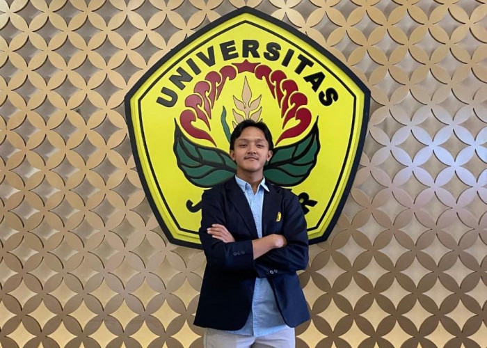 Dari Ruang Kuliah ke Panggung Nasional, Mahasiswa Unej Ciptakan SENTRA untuk Lindungi Pekerja Migran Indonesia