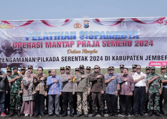 Polres Jember Gelar Simulasi Pengamanan Kota Jelang Pilkada Serentak 2024