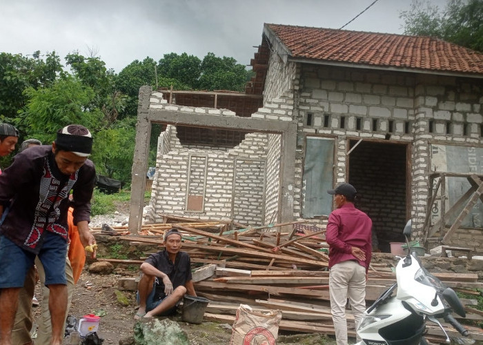 7 Rumah di Kunjorowesi Terdampak Puting Beliung, Pemkab Mojokerto Tengah Hitung Kebutuhan Material