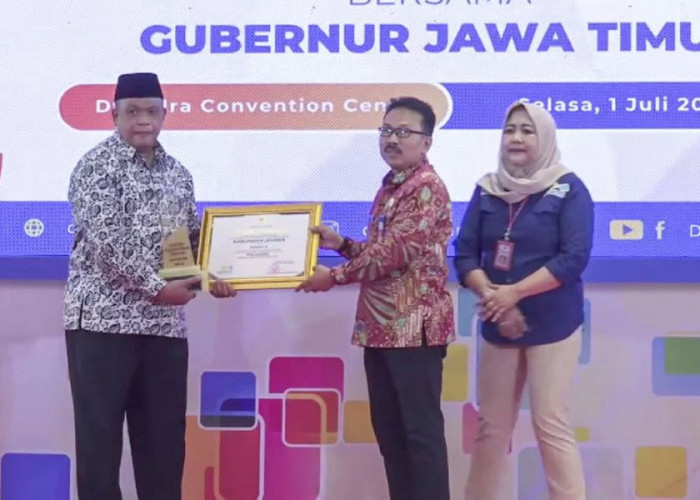 Pemkab Jember Raih Juara Kedua di Ajang PPA Award Jatim 2025