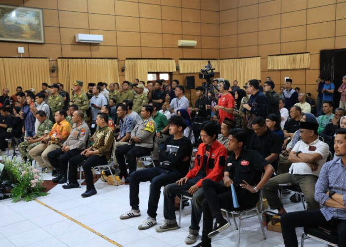 Penataan Pasar Tanjung Jember, Gus Fawait Siapkan Revitalisasi hingga Bentuk Satgas