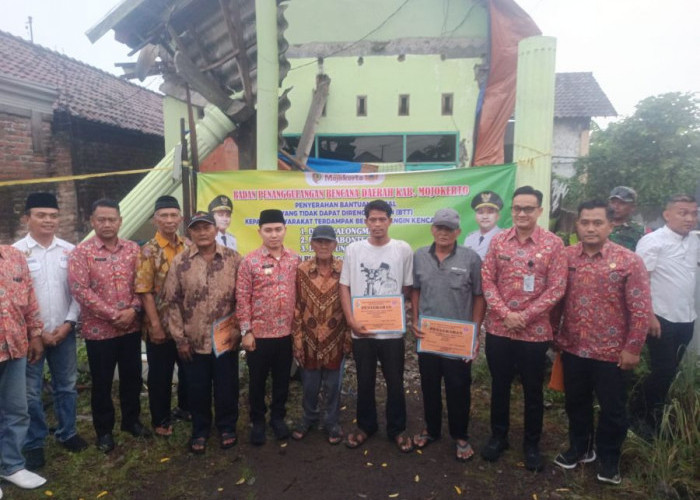 Pemkab Mojokerto Salurkan Bansos BTT Rp54,2 Juta untuk Korban Puting Beliung