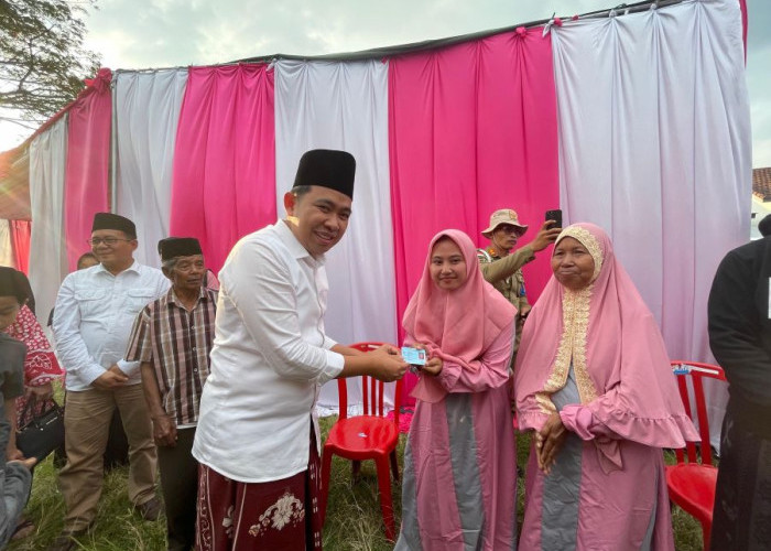 Bupati Jember Kembali Berkantor di Desa Berikan Layanan Langsung kepada Masyarakat