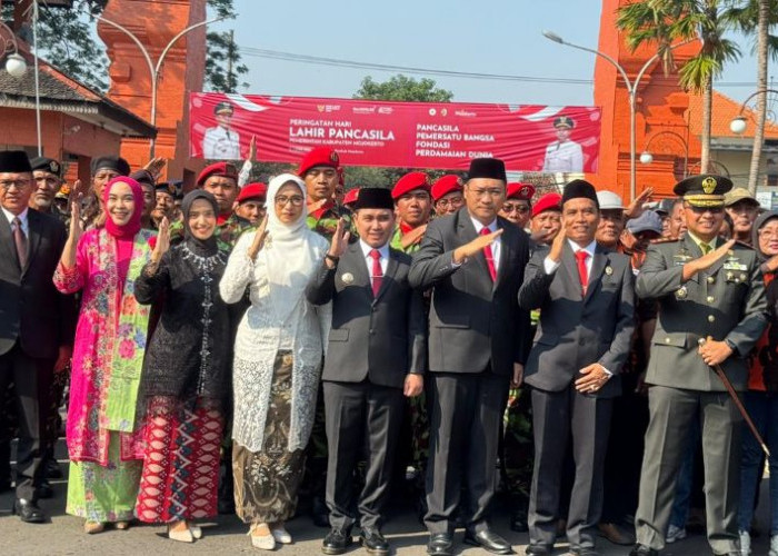 Polisi Cilik hingga Paskibraka Warnai Peringatan Hari Lahir Pancasila di Pemkab Mojokerto