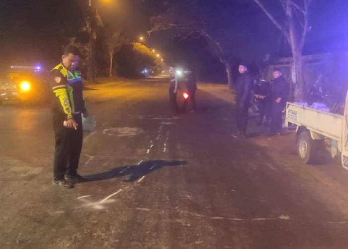 Dua Motor Adu Banteng di Trowulan, Pelajar 16 Tahun Tewas