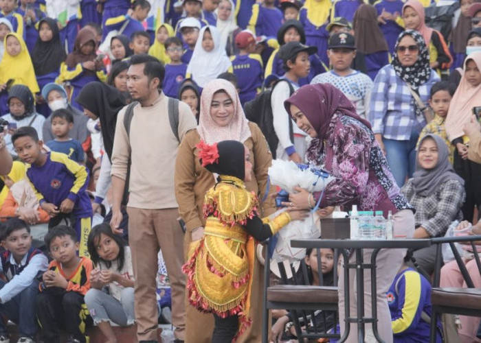 One School One Event ke-37 Jadi Panggung Siswa Mojokerto Ekspresikan Seni dan Budaya