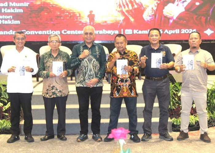 Puncak HPN PWI Jatim 2026: Kisah “Langkah Sunyi” Ketum PWI Jadi Inspirasi, 24 Tokoh Dianugerahi Penghargaan