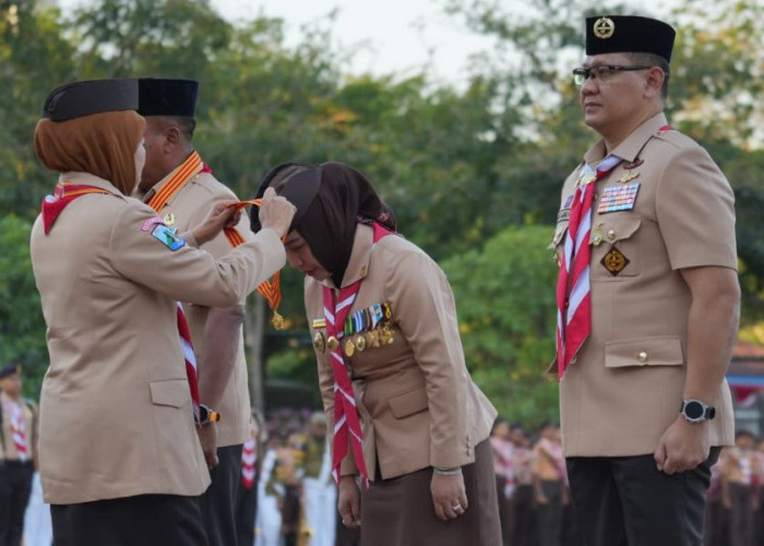 Ning Ita Terima Lencana Melati, Tantangan Pramuka di Tengah Perubahan Zaman Disorot