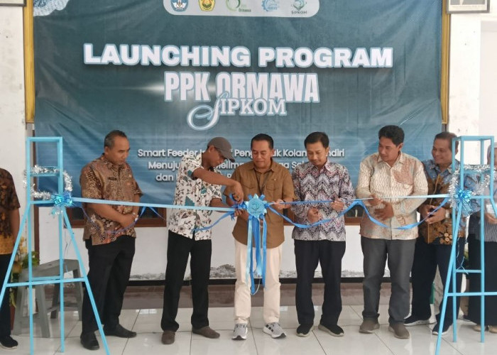 Mahasiswa Unej Ciptakan Smart Feeder, Pakan Ikan di Jember Kini Bisa Diatur Lewat Ponsel