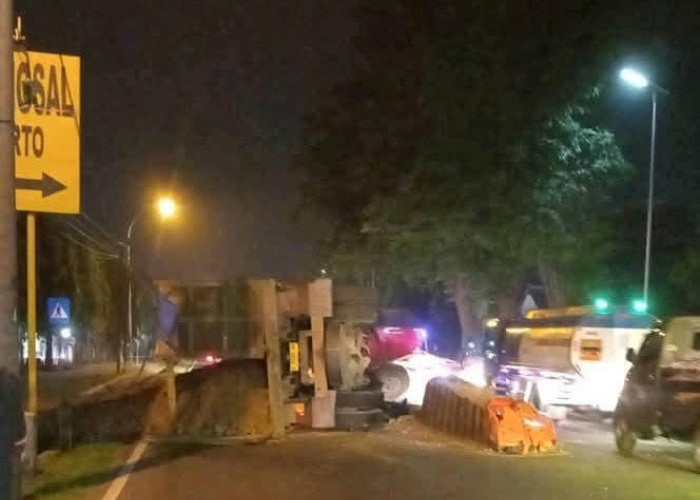 Median Jalan Depan SPN Polda Jatim di Mojokerto Akan Dibongkar, Sering Picu Kecelakaan