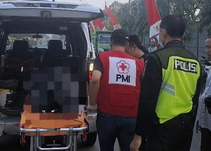 Pengendara Motor Tewas Usai Tabrak Truk Parkir di Mojokerto