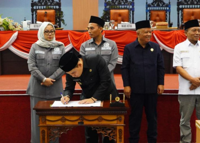 DPRD Kabupaten Mojokerto Tetapkan Perubahan Perda Pajak dan Retribusi Daerah