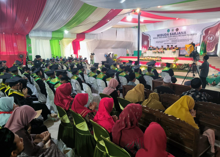 Sebanyak 169 Mahasiswa STAISAM Mojokerto Ikuti Wisuda