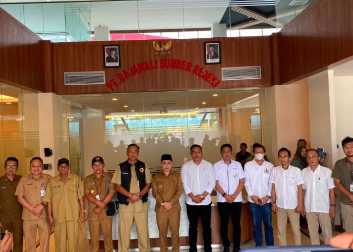 Cukai Tembakau Mojokerto Tembus Rp2,5 Triliun, Bupati Dorong Industri Rokok Lebih Tertib 