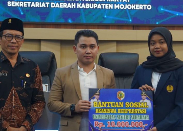 Pemkab Mojokerto Kucurkan Beasiswa Rp812 Juta, 125 Mahasiswa PTN dan PTS Jadi Penerima