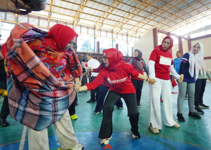 Bukan Sekadar Lomba, Pejabat Pemkot Mojokerto Adu Kekompakan di HUT ke 81 RI