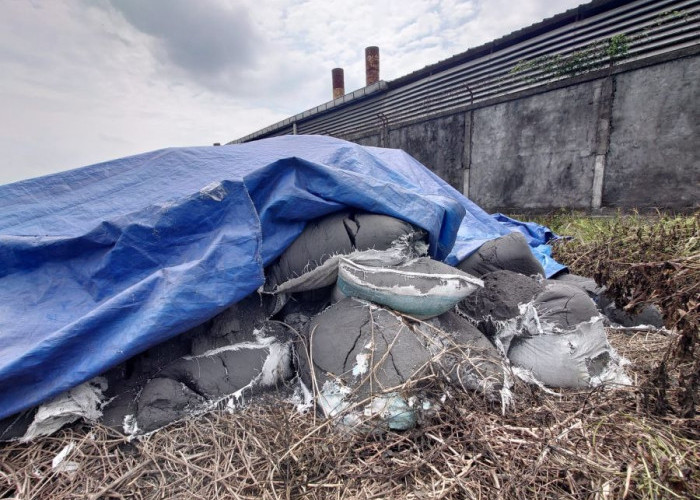 Pembersihan 105 Ton Limbah B3 Jenis Slag Aluminium di Pungging Mojokerto Tunggu Non Aktif